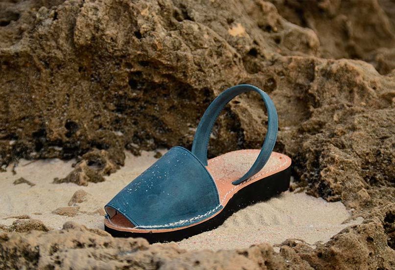 Avarques Naturals De Menorca S.L. calzado color azul